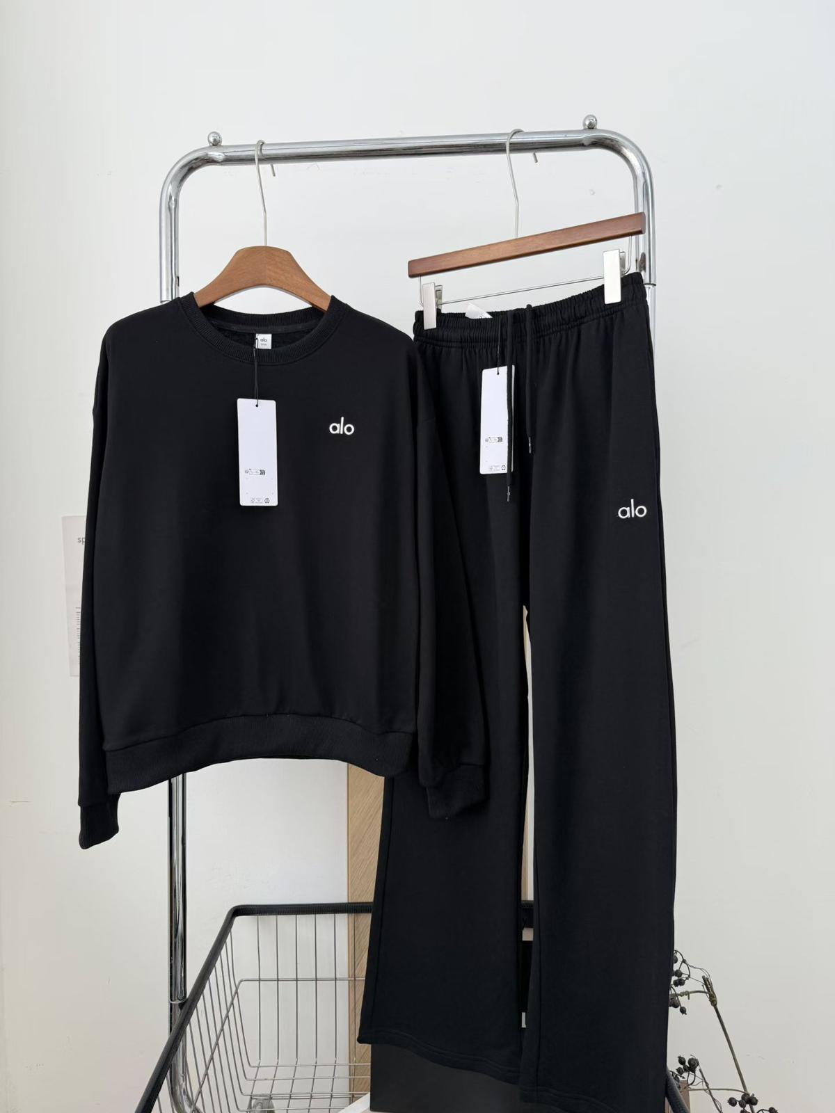 Premium Alo Set Crewneck – Comfort & Style