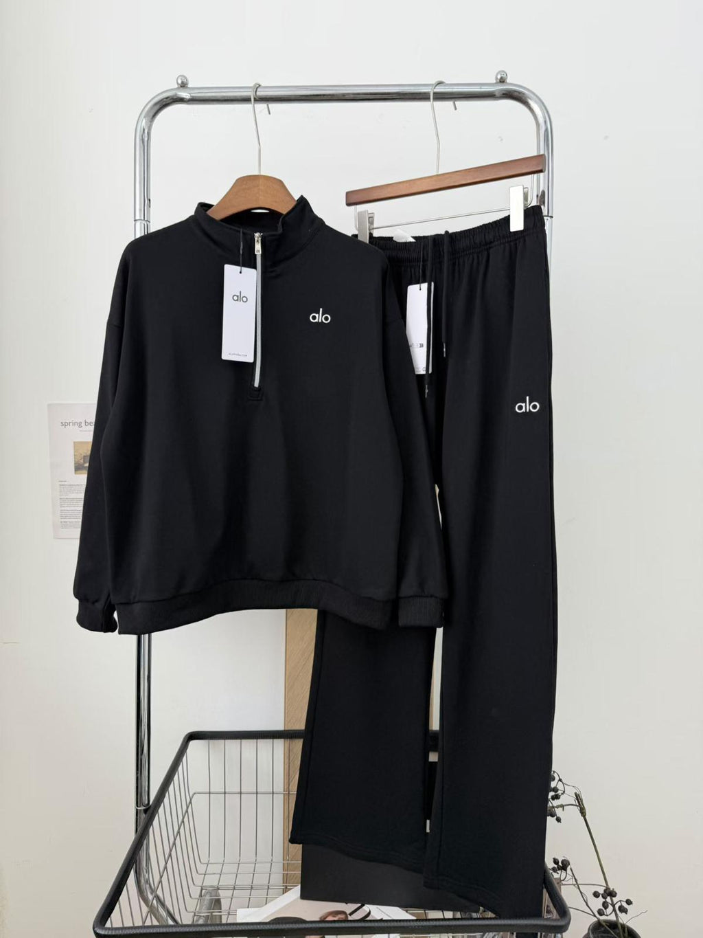 Premium Alo Set Half-Zip Pullover – Comfort & Style