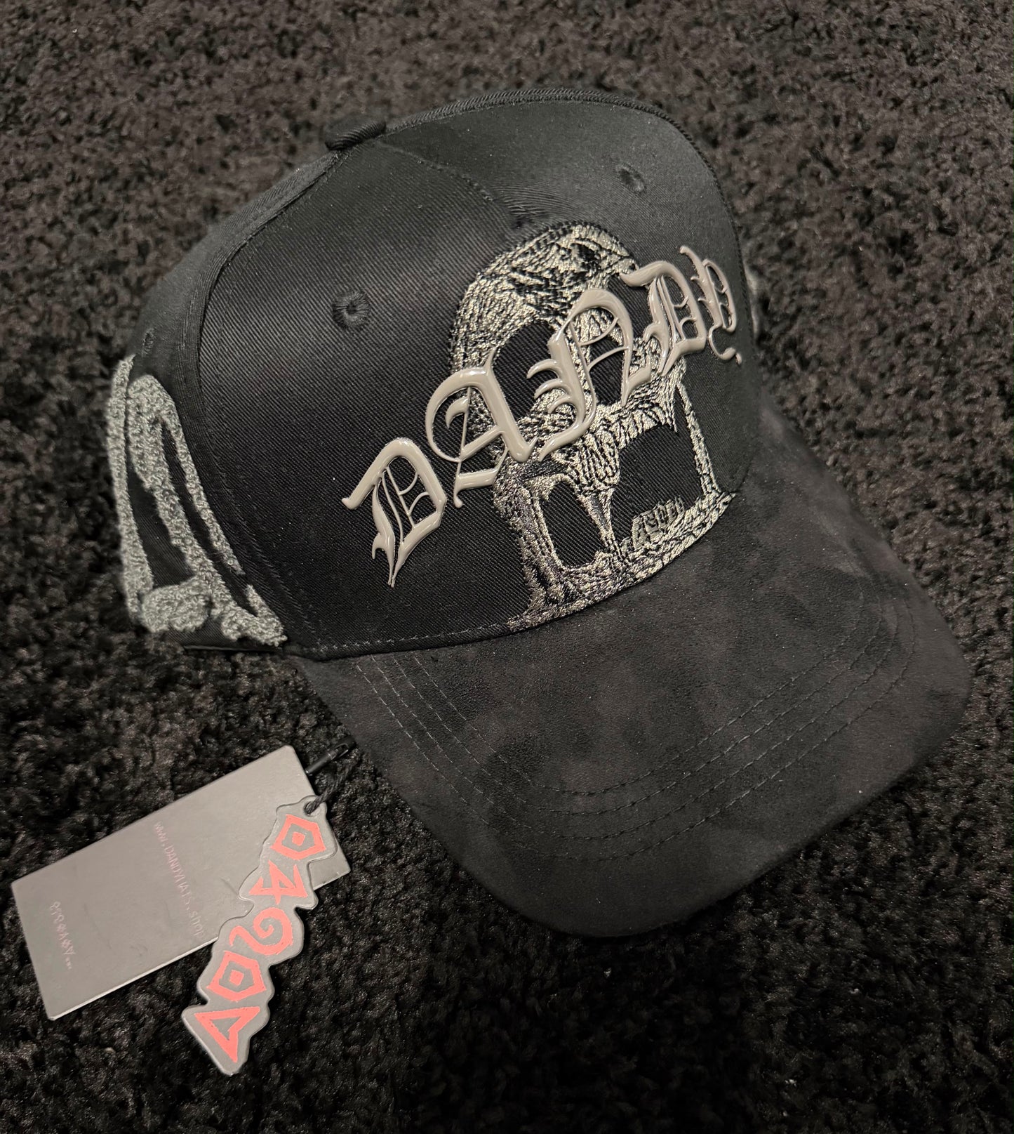 Dandy hats / Plague